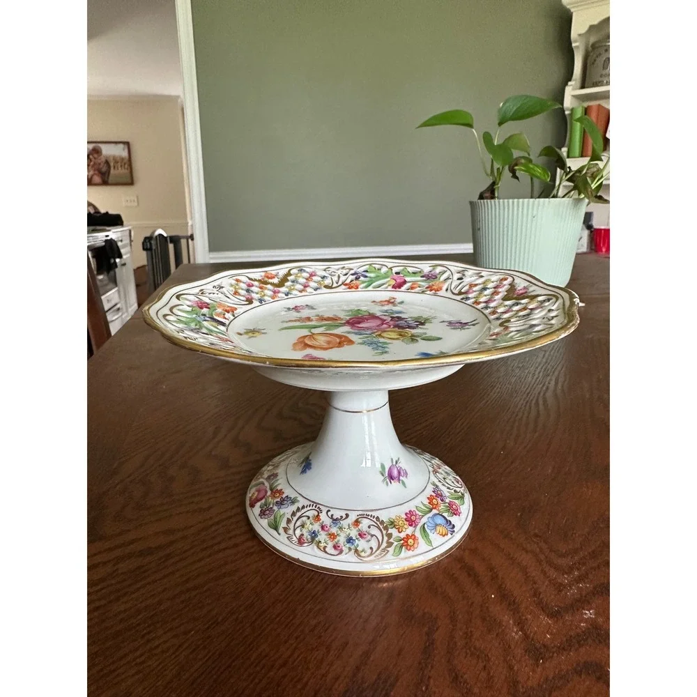 Schumann Dresden Bavaria Reticulated Floral Porcelain Pedestal Cake Stand Plate